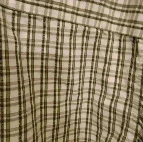 Eddie Bauer Short Sleeve Button Down Men's Shirt - Picture 4 of 4